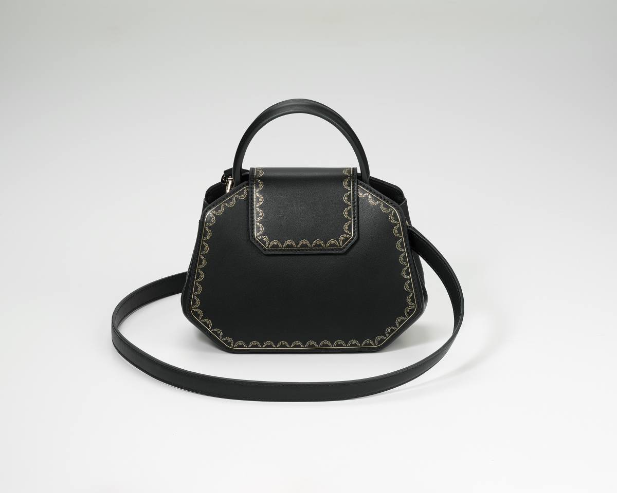 Guirlande de Cartier Bag - Black Calfskin (Mini size) HK$15,300